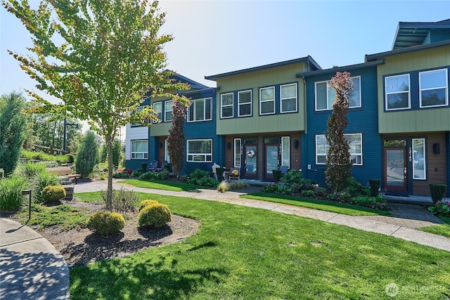 13146 83rd Ln S, Seattle, WA 98178 - view of property featuring a front lawn