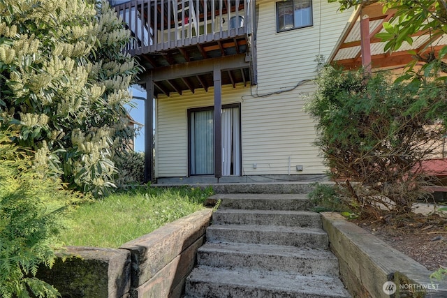 1917 E 60th St, Tacoma, WA 98404 - rear view of house with stairway