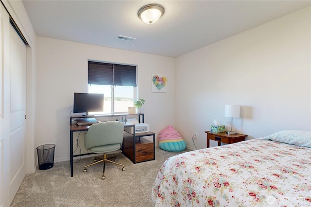 3 Gregory St, Milton-Freewater, OR 97862 - carpeted bedroom featuring a closet and baseboards