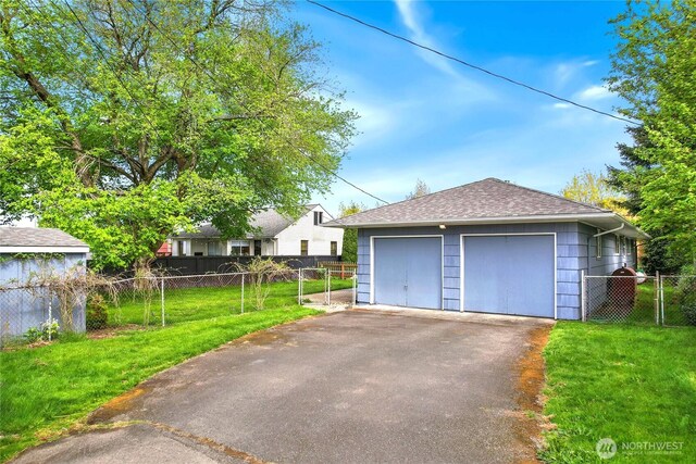 detached garage with fence