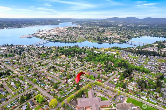 bird's eye view featuring a water view