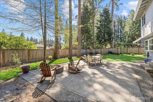 view of patio / terrace featuring outdoor dining area