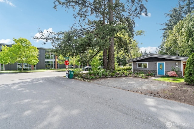 13503 Densmore Ave N, Seattle, WA 98133 - view of front of house with stone siding