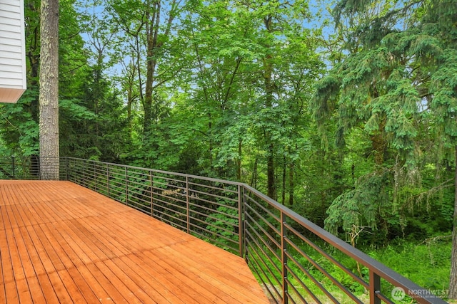 25043 SE Mirrormont Blvd, Issaquah, WA 98027 - photo 3