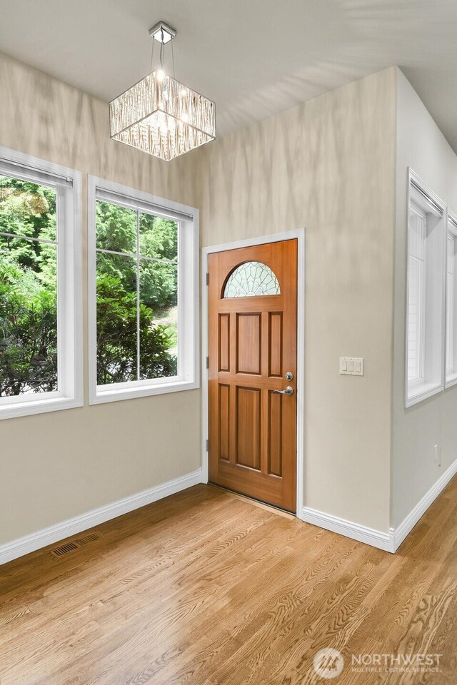25043 SE Mirrormont Blvd, Issaquah, WA 98027 - photo 5