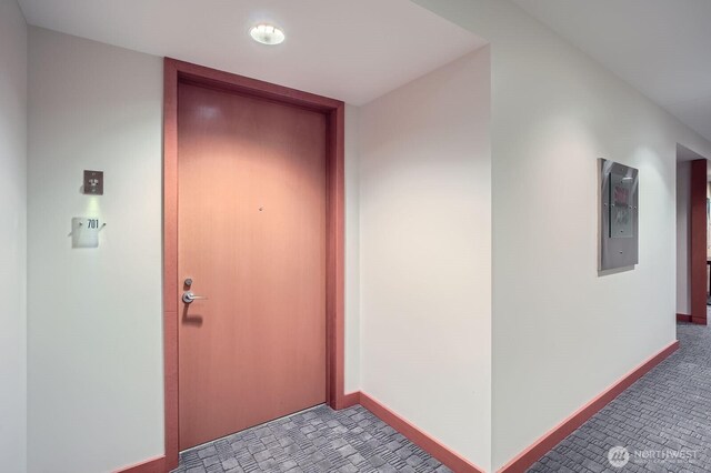 909 5th Ave Unit 701, Seattle, WA 98104 - entrance to property featuring electric panel