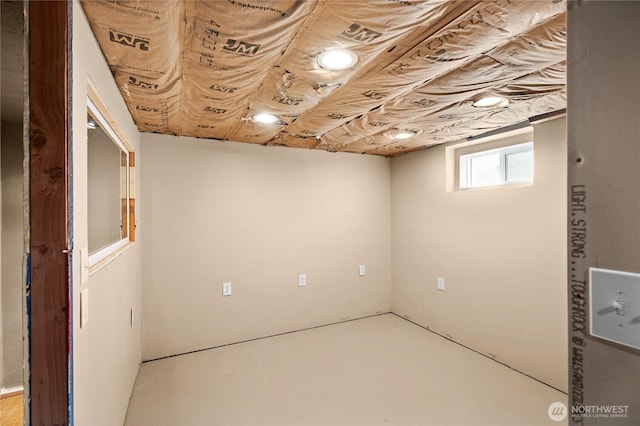 7295 Navajo Trl NE, Bremerton, WA 98311 - view of below grade area