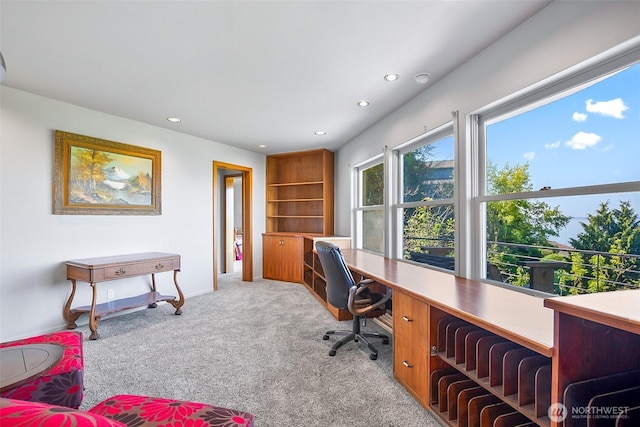 office with baseboards, carpet flooring, and recessed lighting