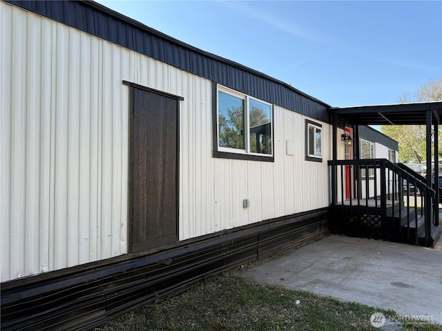 2021 Mahan Ave Unit E3, Richland, WA 99354 - view of property exterior with a patio area