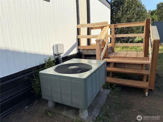 2021 Mahan Ave Unit E3, Richland, WA 99354 - details with cooling unit