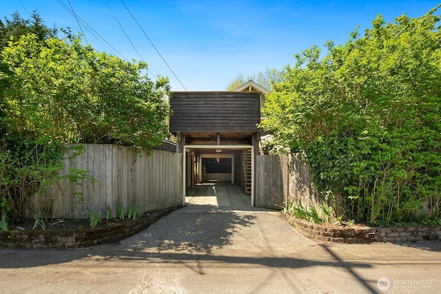 exterior space featuring fence