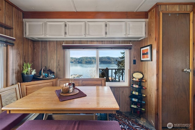51 N Old Mill Hill Rd, Hoodsport, WA 98548 - dining room with wooden walls