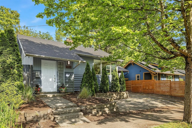9328 39th Ave S, Seattle, WA 98118 - photo 1
