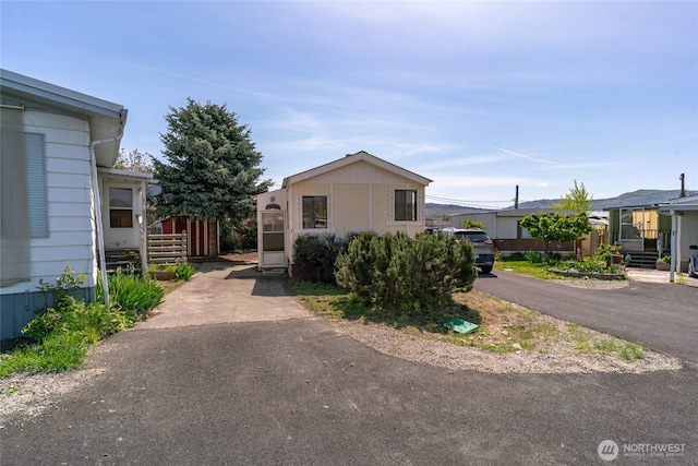 view of manufactured / mobile home