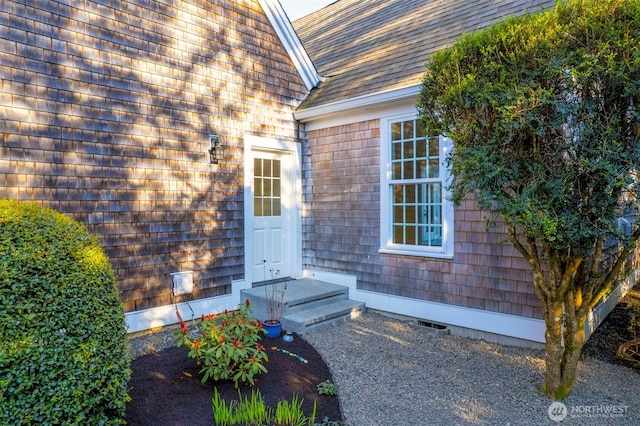 11281 Fieldstone Ln NE, Bainbridge Island, WA 98110 - doorway to property with crawl space
