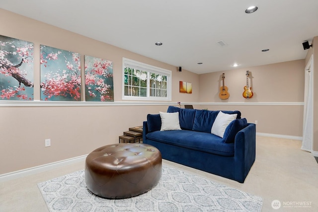 living area featuring recessed lighting, carpet, and baseboards
