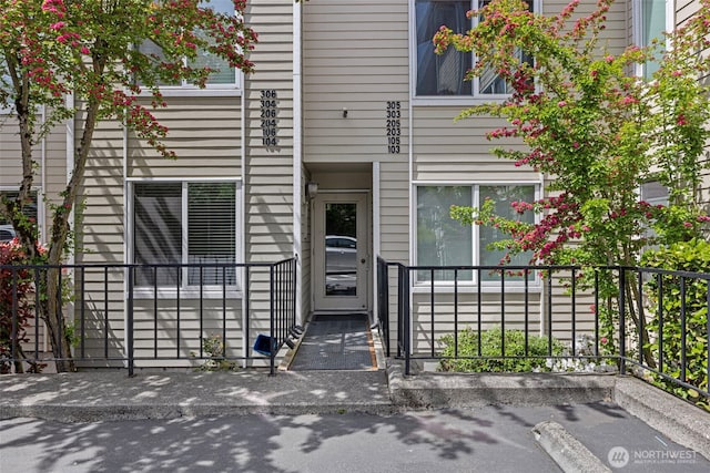 2421 SW Trenton St Unit 106, Seattle, WA 98106