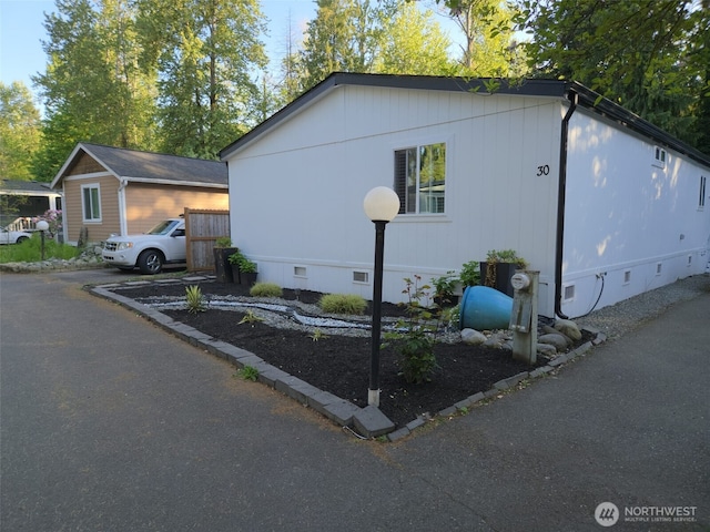 31101 116th Ave SE Unit 30, Auburn, WA 98092 - view of side of home with crawl space