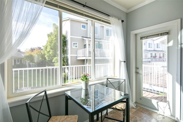 view of sunroom / solarium