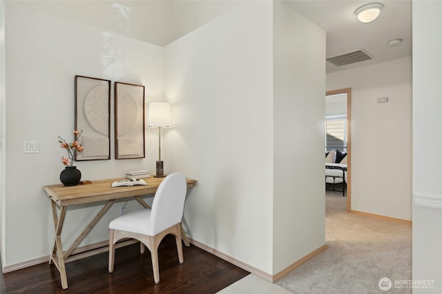 18711 22nd Dr SE, Bothell, WA 98012 - office area with baseboards