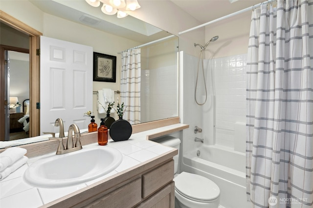 18711 22nd Dr SE, Bothell, WA 98012 - full bathroom featuring shower / tub combo with curtain, vanity, and toilet
