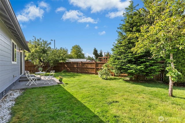 18711 22nd Dr SE, Bothell, WA 98012 - view of yard with a patio area