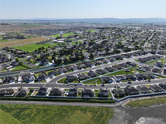 1755 E Madera St, Othello, WA 99344 - aerial view featuring a residential view