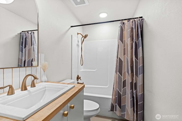 5601 Lewis River Rd, Ariel, WA 98603 - full bath with toilet, shower / bathtub combination with curtain, and vanity