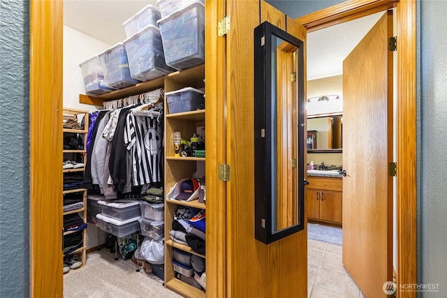 2995 Haynie Rd, Custer, WA 98240 - spacious closet with a sink and light tile patterned floors