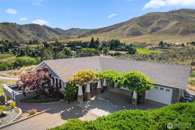 1014 Westmorland Dr, Wenatchee, WA 98801 - view of mountain background