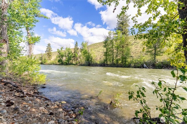 0 Wolf Creek Rd, Winthrop, WA 98862