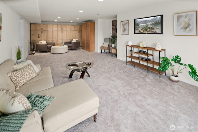 living area with carpet flooring and recessed lighting