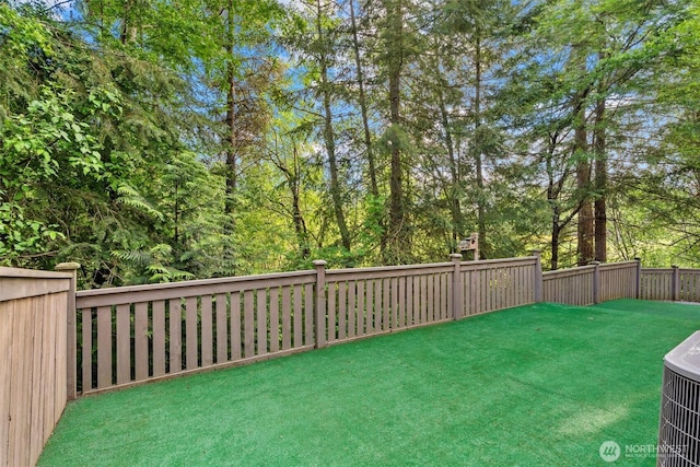 3530 128th St SE, Everett, WA 98208 - view of yard featuring central AC unit