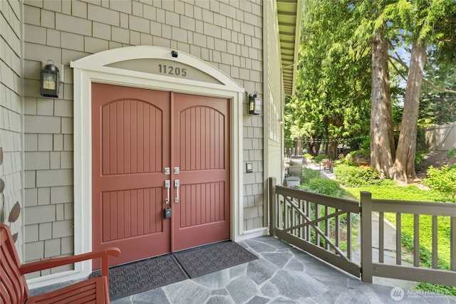 view of property entrance