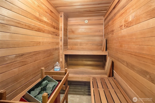 view of sauna / steam room
