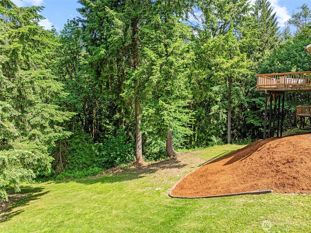 1027 Fishpond Rd, Kelso, WA 98626 - view of grassy yard with a wooden deck