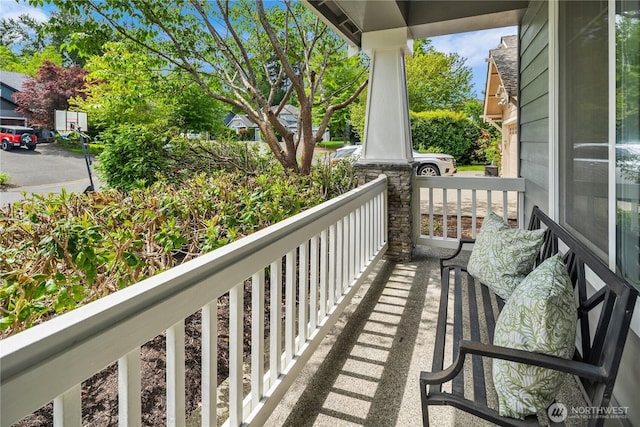 24858 NE 1st Pl, Sammamish, WA 98074 - view of porch