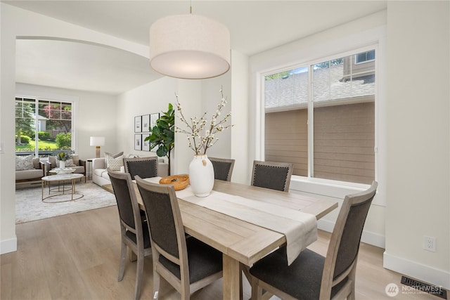 24858 NE 1st Pl, Sammamish, WA 98074 - dining room with light wood-style floors
