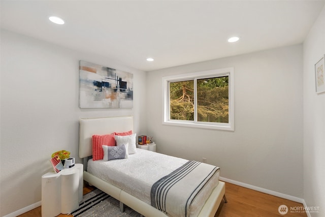 3131 110th St SE, Everett, WA 98208 - bedroom featuring wood finished floors, baseboards, and recessed lighting