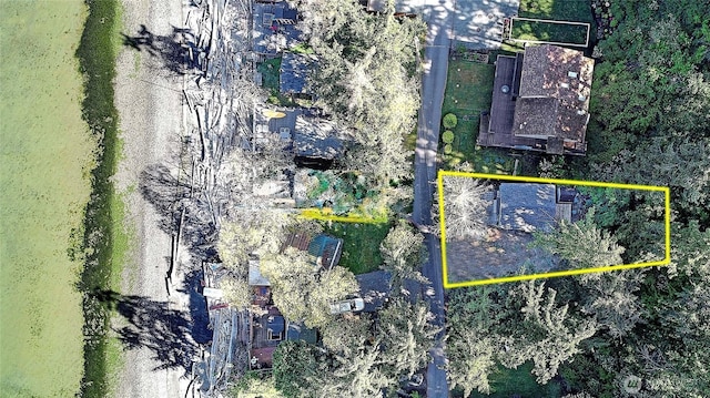 566 Sundin Dr, Camano Island, WA 98282 - drone / aerial view