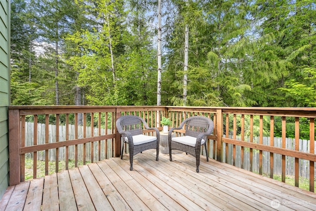 401 E Sunset Ridge Rd, Union, WA 98592 - deck with view of wooded area