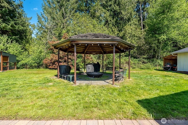 view of grassy yard with a gazebo