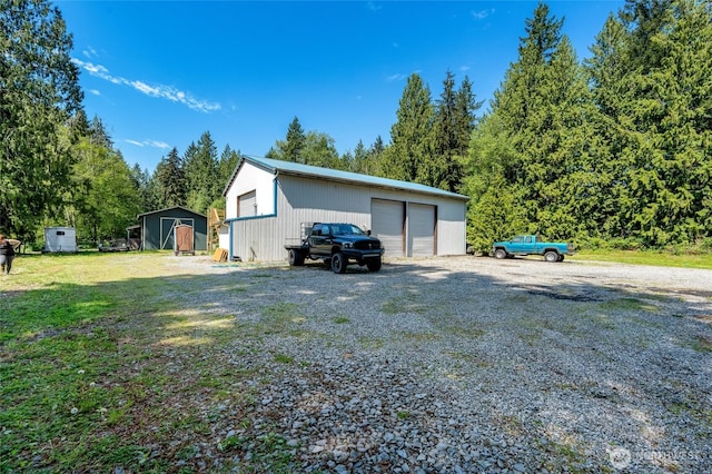 view of detached garage