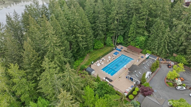 3758 257th Ave SE Unit 4-4, Issaquah, WA 98029 - aerial view of a pool