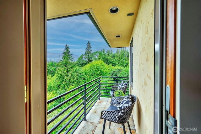 7212 164th St SW, Edmonds, WA 98026 - view of balcony