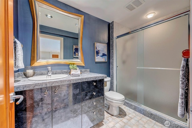 7212 164th St SW, Edmonds, WA 98026 - bathroom featuring a stall shower and vanity