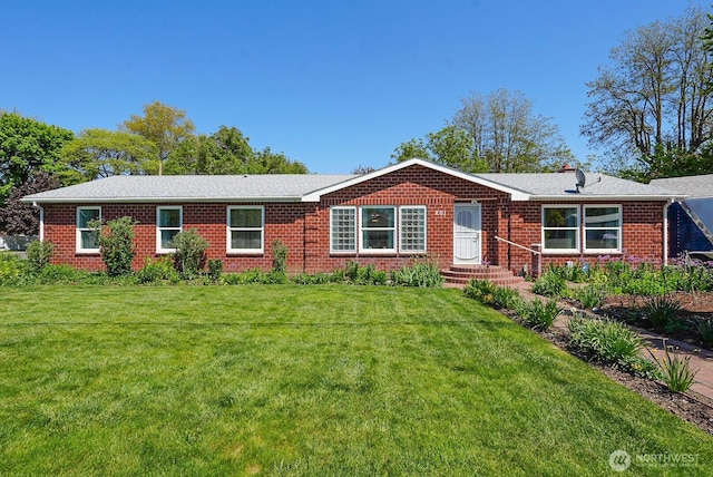 201 S Cherry St, Dayton, WA 99328 - ranch-style home featuring brick siding and a front yard
