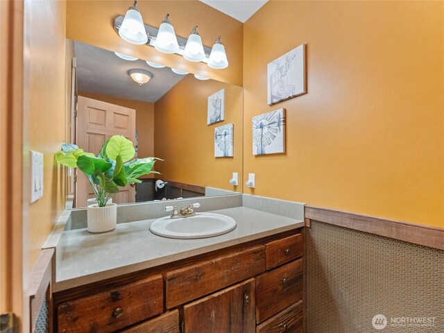 21608 186th Ave E, Orting, WA 98360 - bathroom with vanity