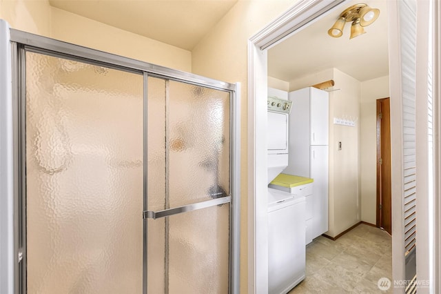 832 Elm Ave, Blaine, WA 98230 - full bath with estacked washer and dryer and a shower stall