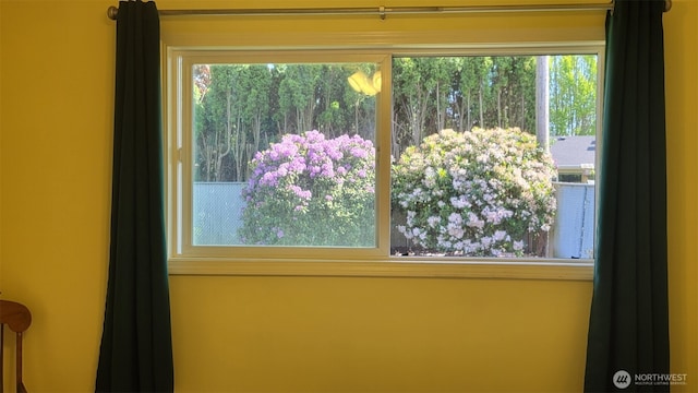 3129 Hudson St, Longview, WA 98632 - view of empty room